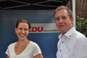 Ann-Kathrin Küsters und der neue OV Korschenbroich Vorsitzende Bernd Scheufeld